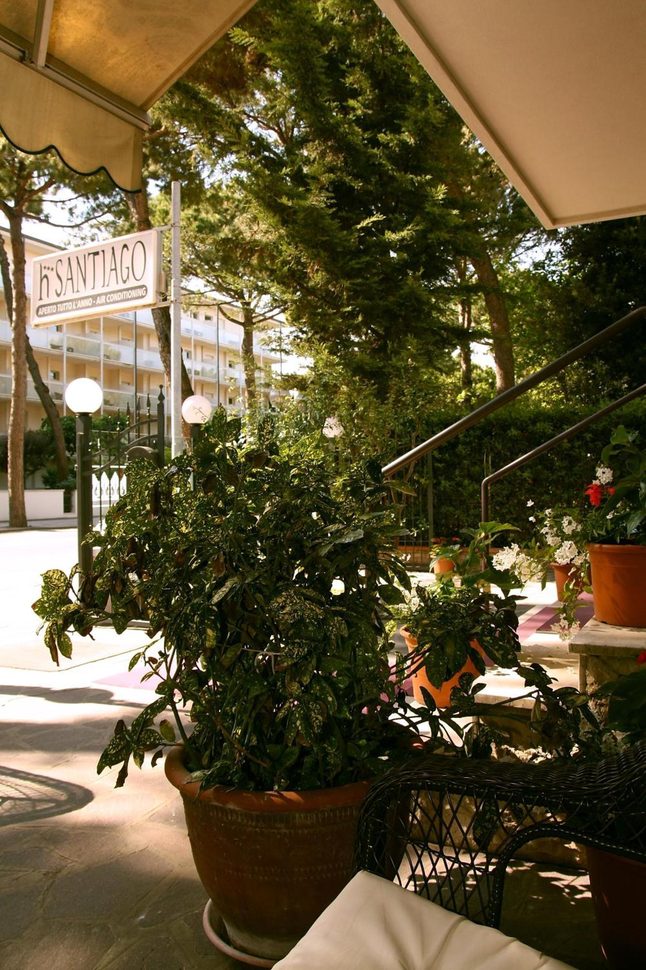 Hotel Santiago Milano Marittima Ngoại thất bức ảnh